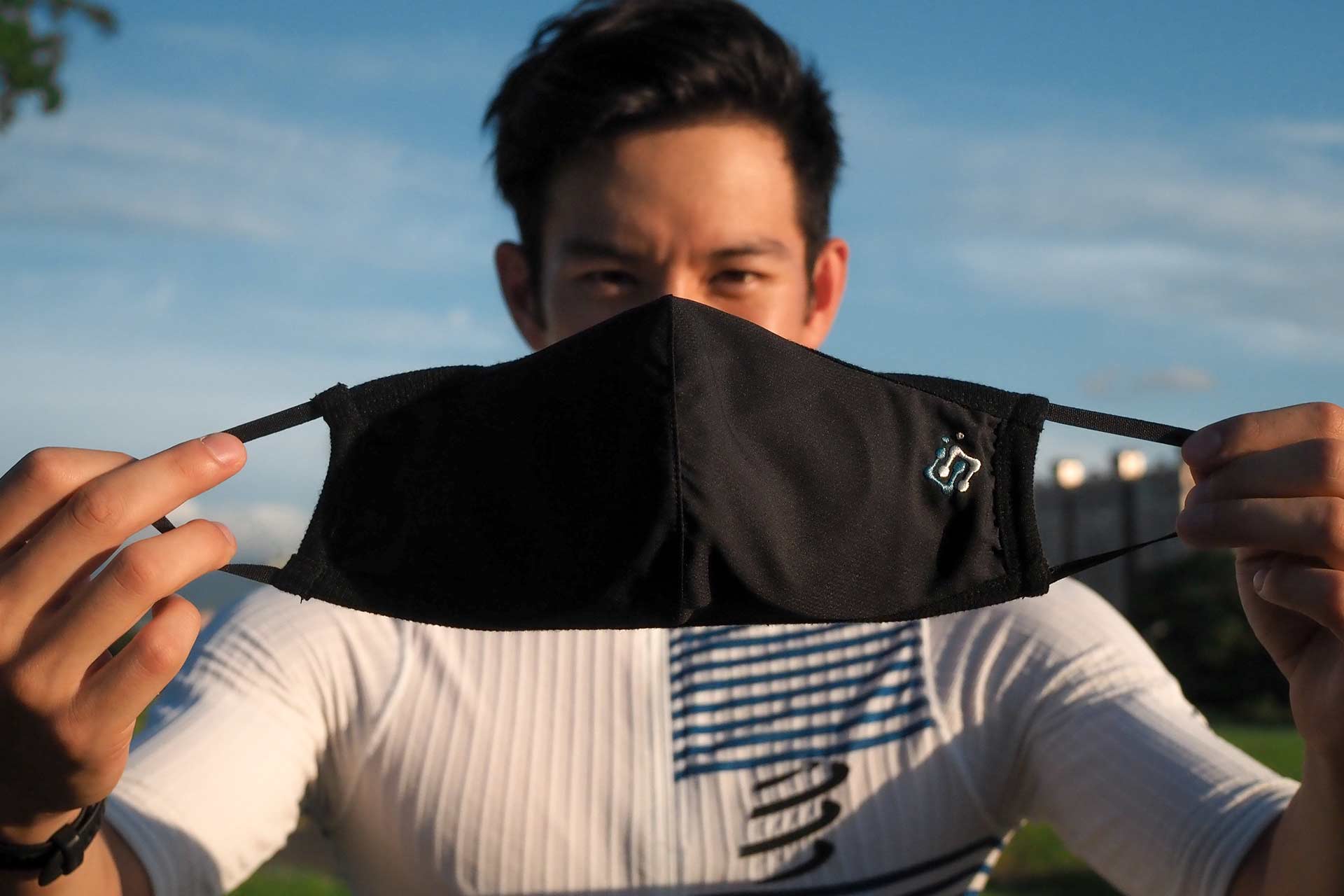 Generation 3 - 3D Anti-microbial Mask HeiQ V-Block Outer Shell and silver-ion non-woven inserts
